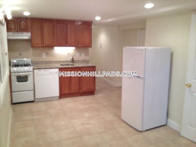 Mission Hill 3 Bed 1 Bath on Wait St in BOSTON Boston - $3,600