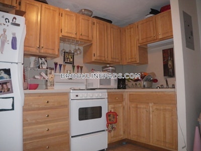 Brookline 2 Beds 1 Bath  Coolidge Corner - $3,200 No Fee