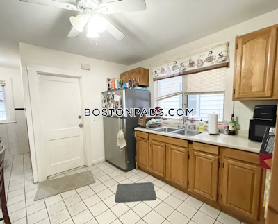 Dorchester 3 Bed 1 Bath BOSTON Boston - $3,200