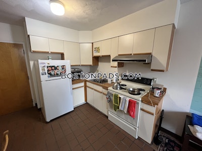 Downtown 1 Bed 1 Bath Boston - $2,500