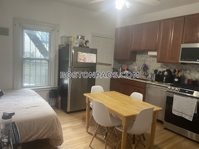 Mission Hill 3 Beds 2 Baths Boston - $3,750