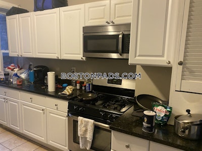 North End 2 Bed in the North End Boston - $3,250