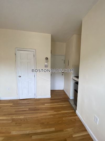 Mission Hill Studio 1 Bath Boston - $1,595 No Fee