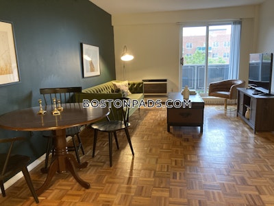 Brookline 2 Bed 1.5 Bath BROOKLINE- BOSTON UNIVERSITY $3,800  Boston University - $3,800