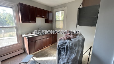 Roxbury 2 Bed, 1 Bath Unit Boston - $2,800