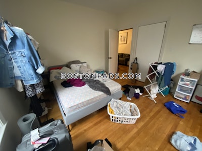 Medford 3 Bed 1 Bath MEDFORD  Tufts - $3,600