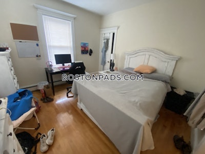 Medford 3 Bed 1 Bath MEDFORD  Tufts - $3,600