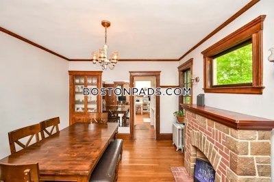 Brookline 4 Beds 1.5 Baths Brookline  Washington Square - $5,500