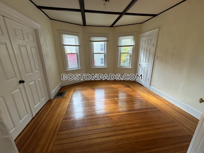 Somerville 2 Bed 1 Bath SOMERVILLE  Davis Square - $2,700