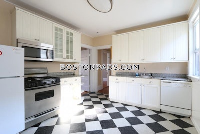 Mission Hill 4 Bed, 1 Bath Unit Boston - $6,400