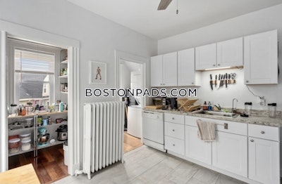 Somerville 3 Bed 1 Bath SOMERVILLE  Tufts - $11,200