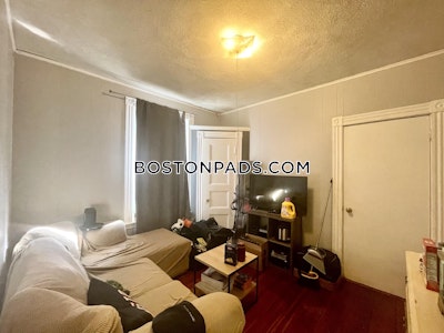 Brookline Apartment for rent 2 Bedrooms 1 Bath  Brookline Village - $2,800