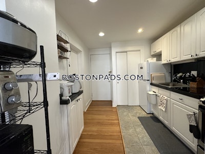 Allston 1 Bed 1 Bath Boston - $2,600