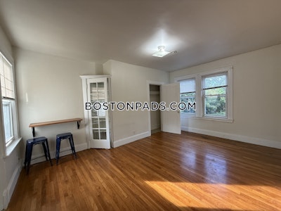 Somerville 0 Bed 1 Bath SOMERVILLE  Spring Hill - $1,900